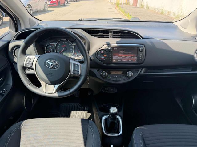 TOYOTA Yaris 1.0 5 porte Lounge