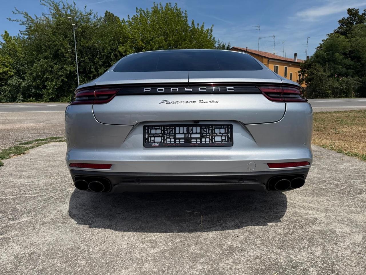 Porsche Panamera 4.0 Turbo