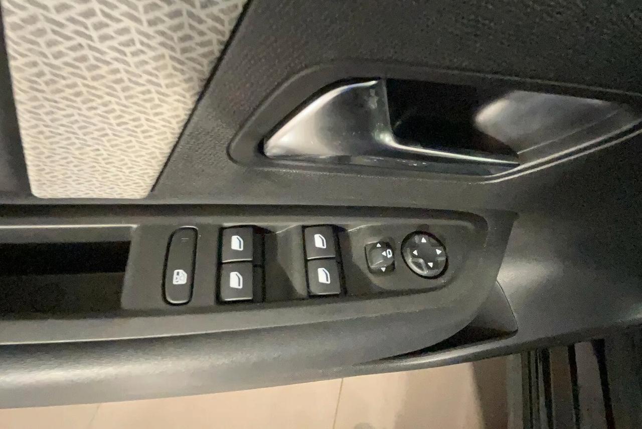 Citroen C4 X BlueHDI 130 S&S EAT8 Max