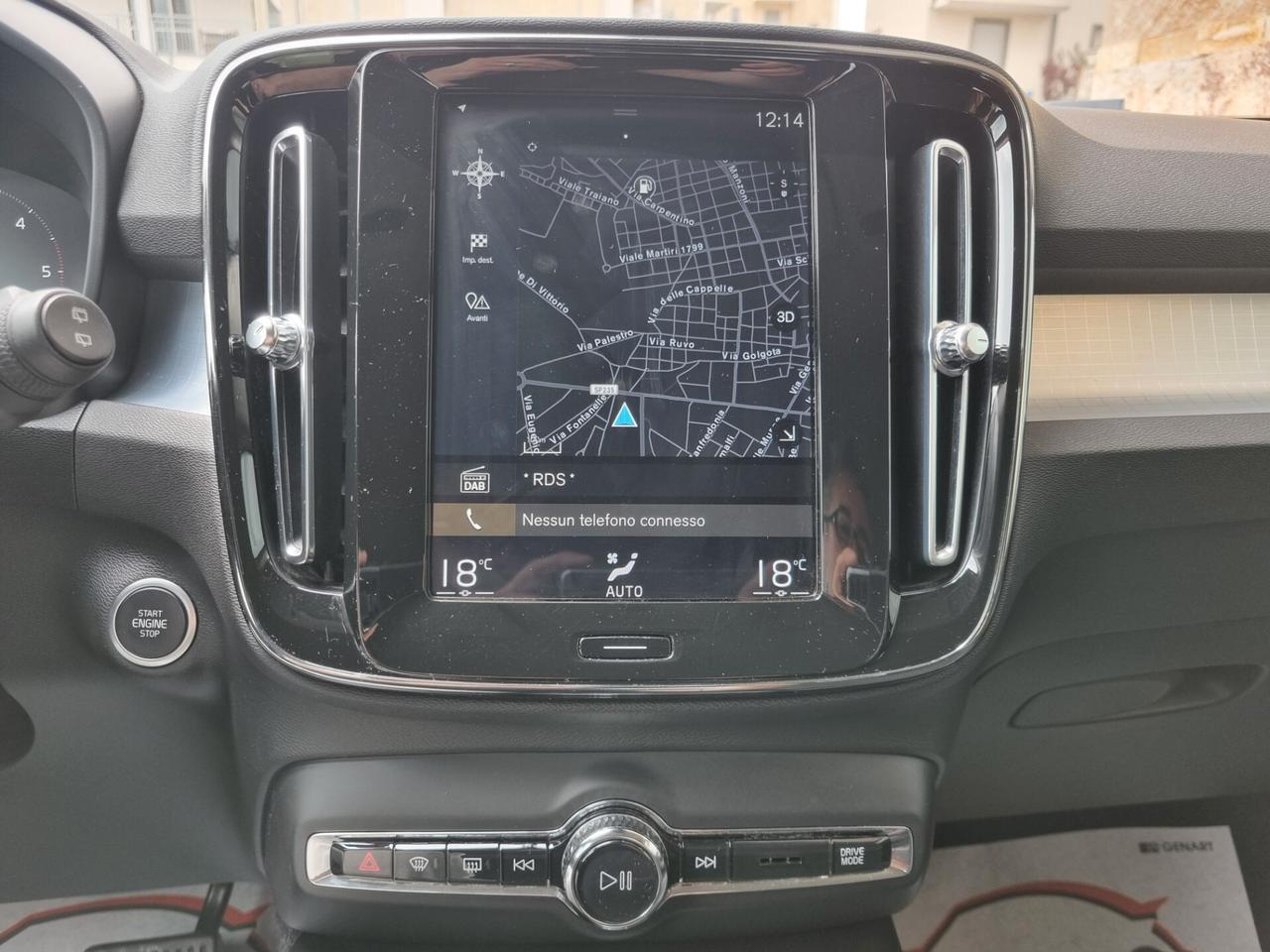 Volvo XC40 D3 Momentum Pro
