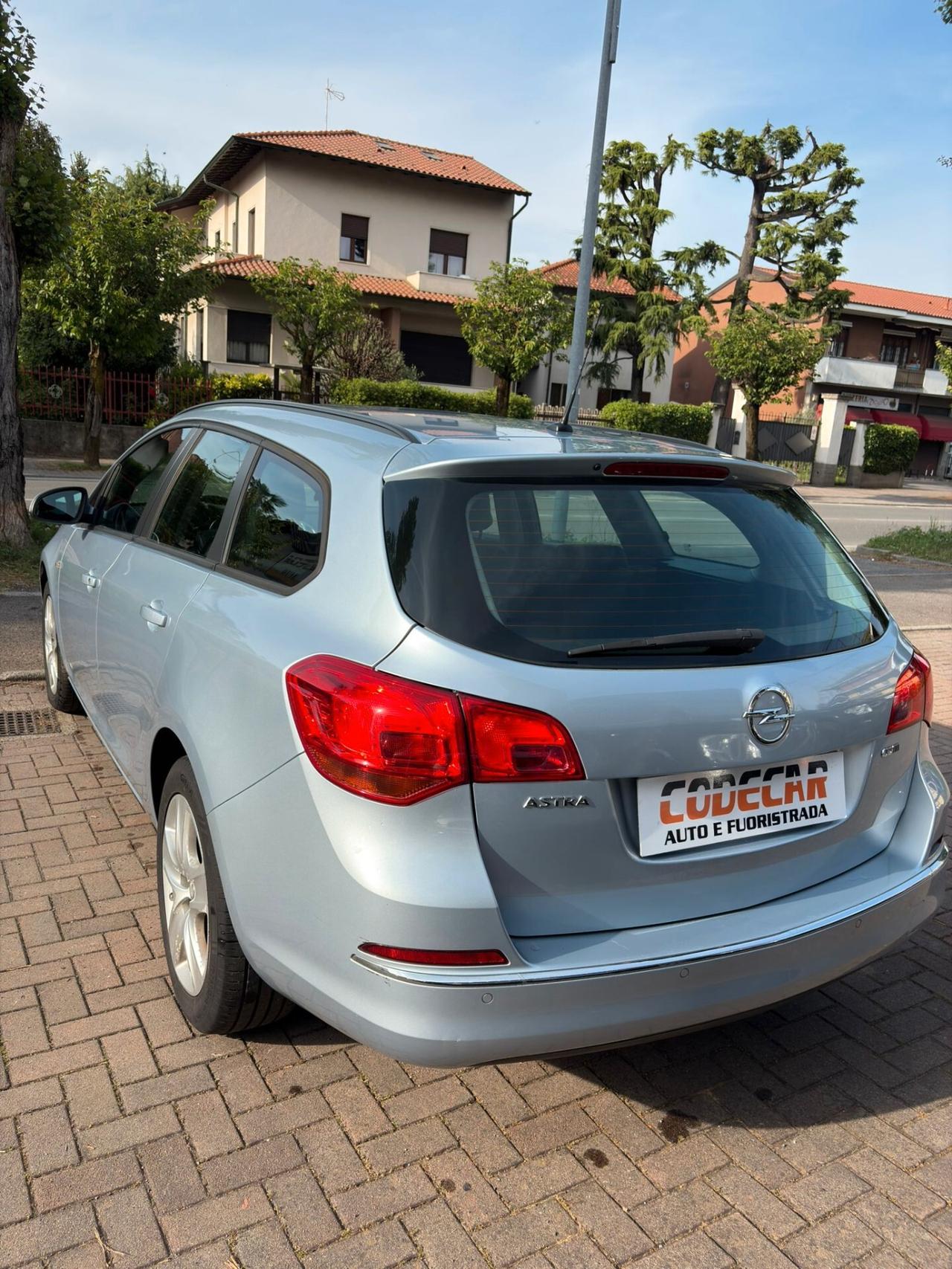 Opel Astra 1.6 CDTI 136CV EcoFLEX S&S Sports Tourer Business