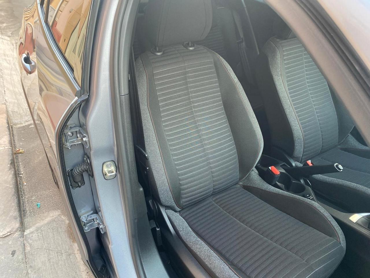 PEUGEOT 2008 1.5 100CV CRUISE CARPLAY OK NEOPATENTATI ANNO 2021