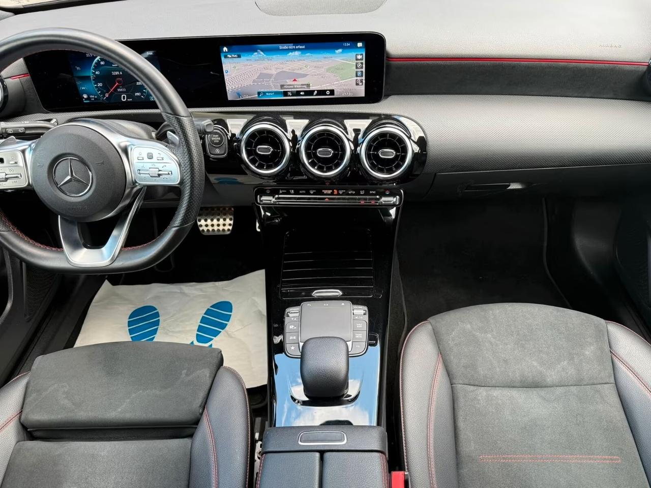 Mercedes-benz A 200 d Automatic Premium AMG