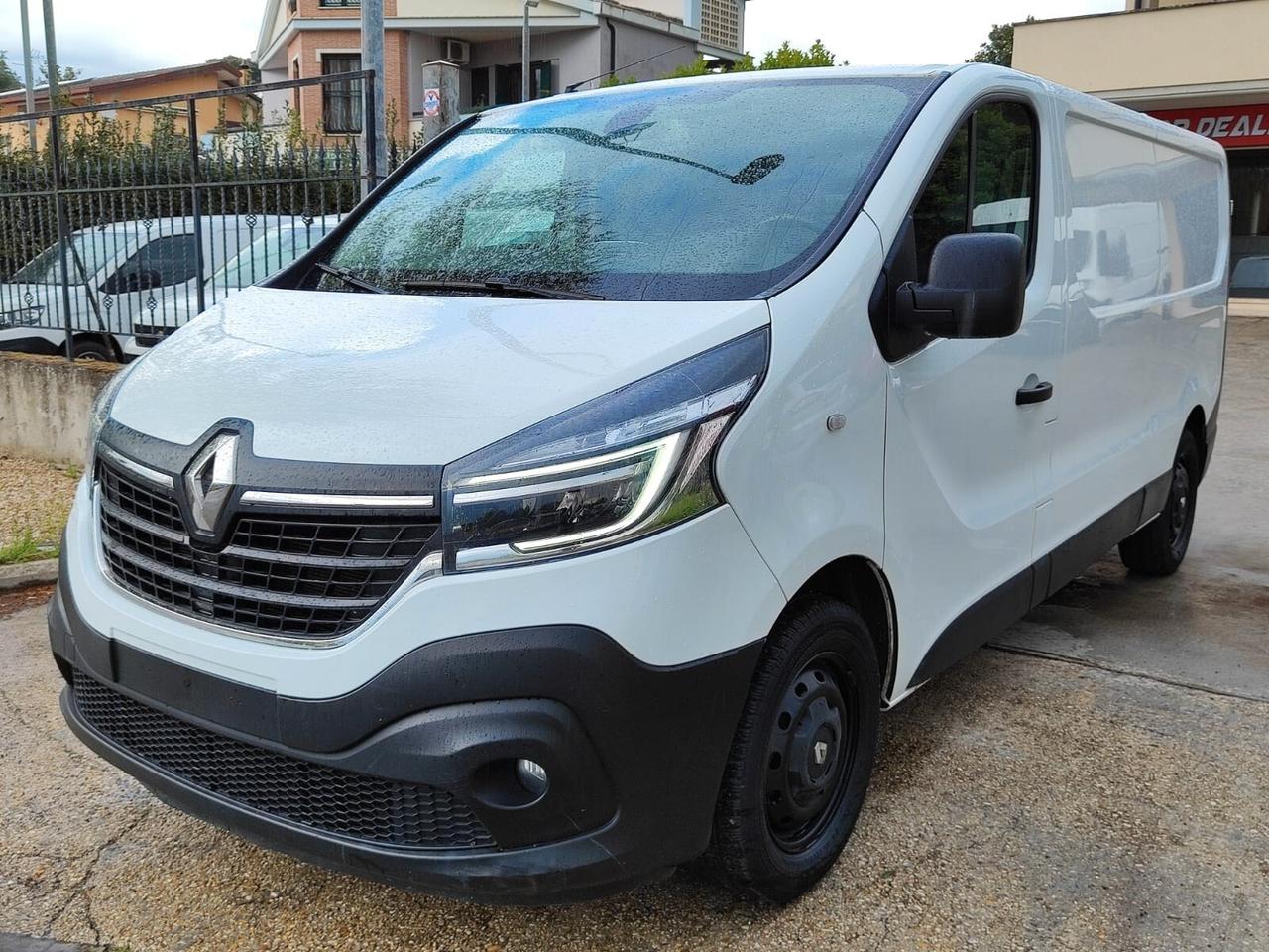 Renault Trafic T27 2.0 dci 120cv L2H1 S&S E6