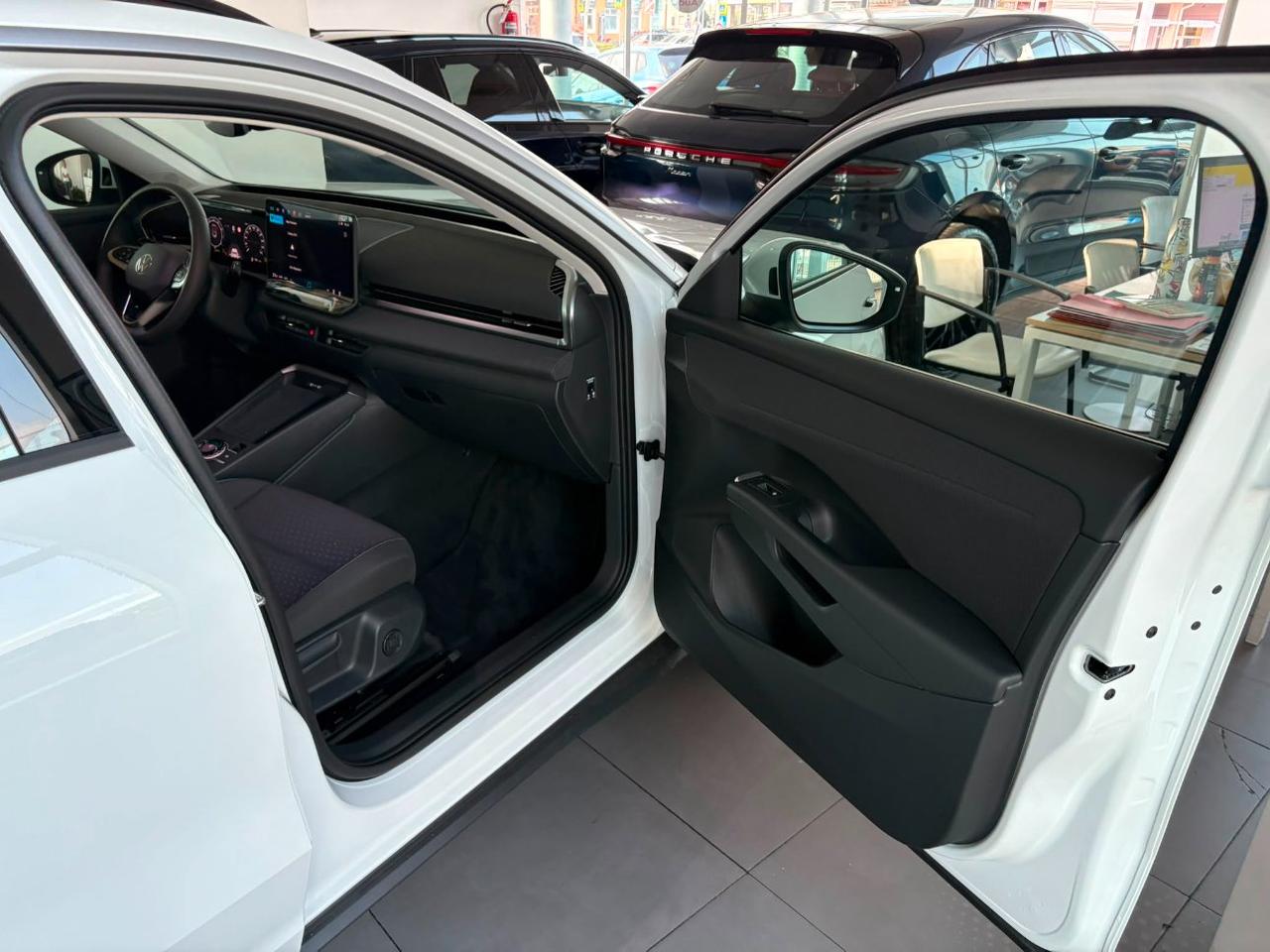 Volkswagen T-Roc 1.5 etsi Life 115cv dsg