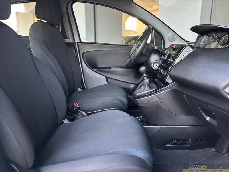 Lancia Ypsilon Ypsilon 1.2 69 CV 5 porte S&S Gold