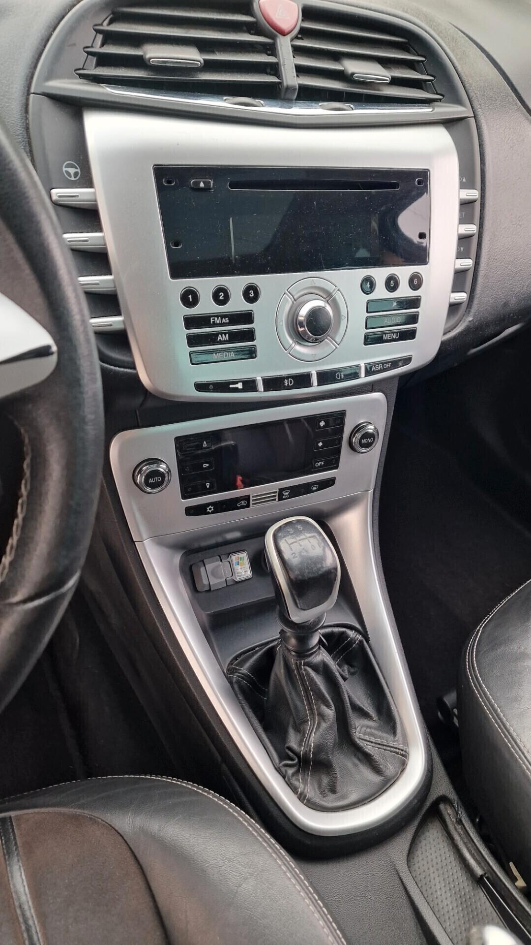 Lancia Delta 1.6 MJT Platino "TETTO APRIBILE"