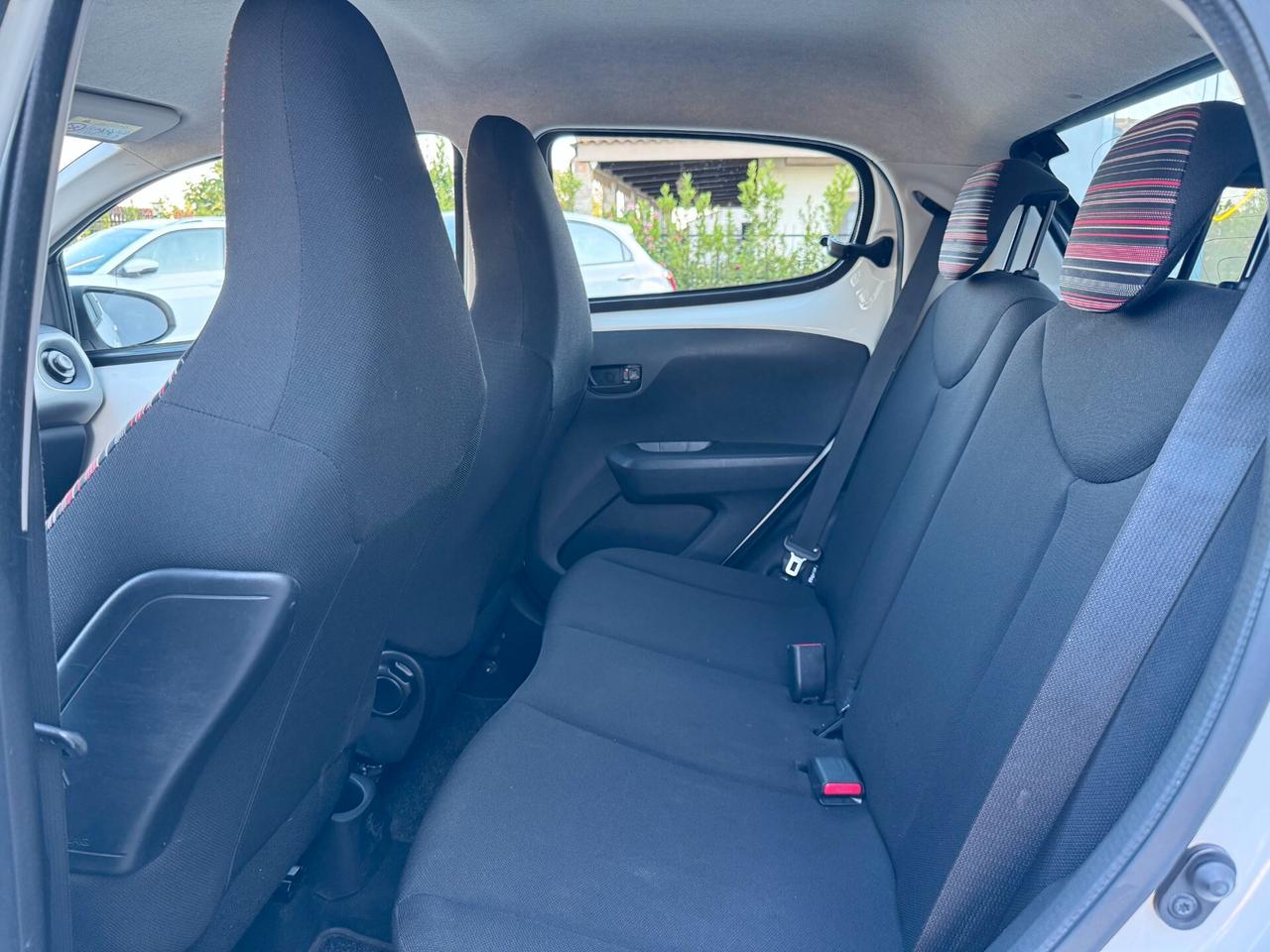 Citroen C1 VTi 68 ETG 5 porte Feel - CAMBIO AUTOMATICO