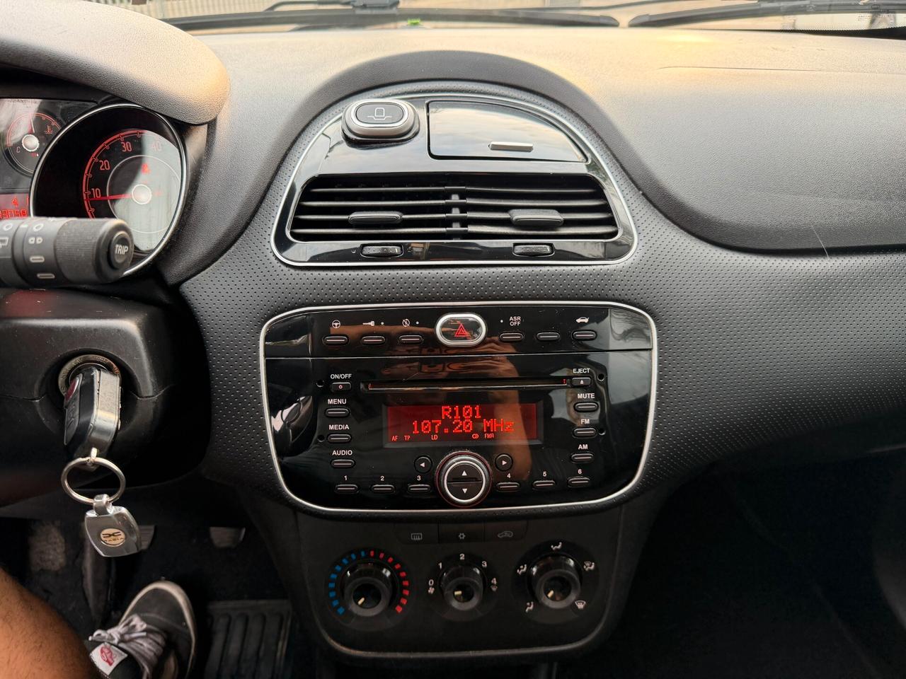 FIAT PUNTO EVO 2011 1.2 BENZINA 69 CV