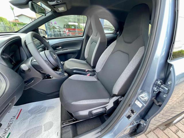 TOYOTA Aygo X 1.0 VVT-i 72 CV 5 porte Active - KM0