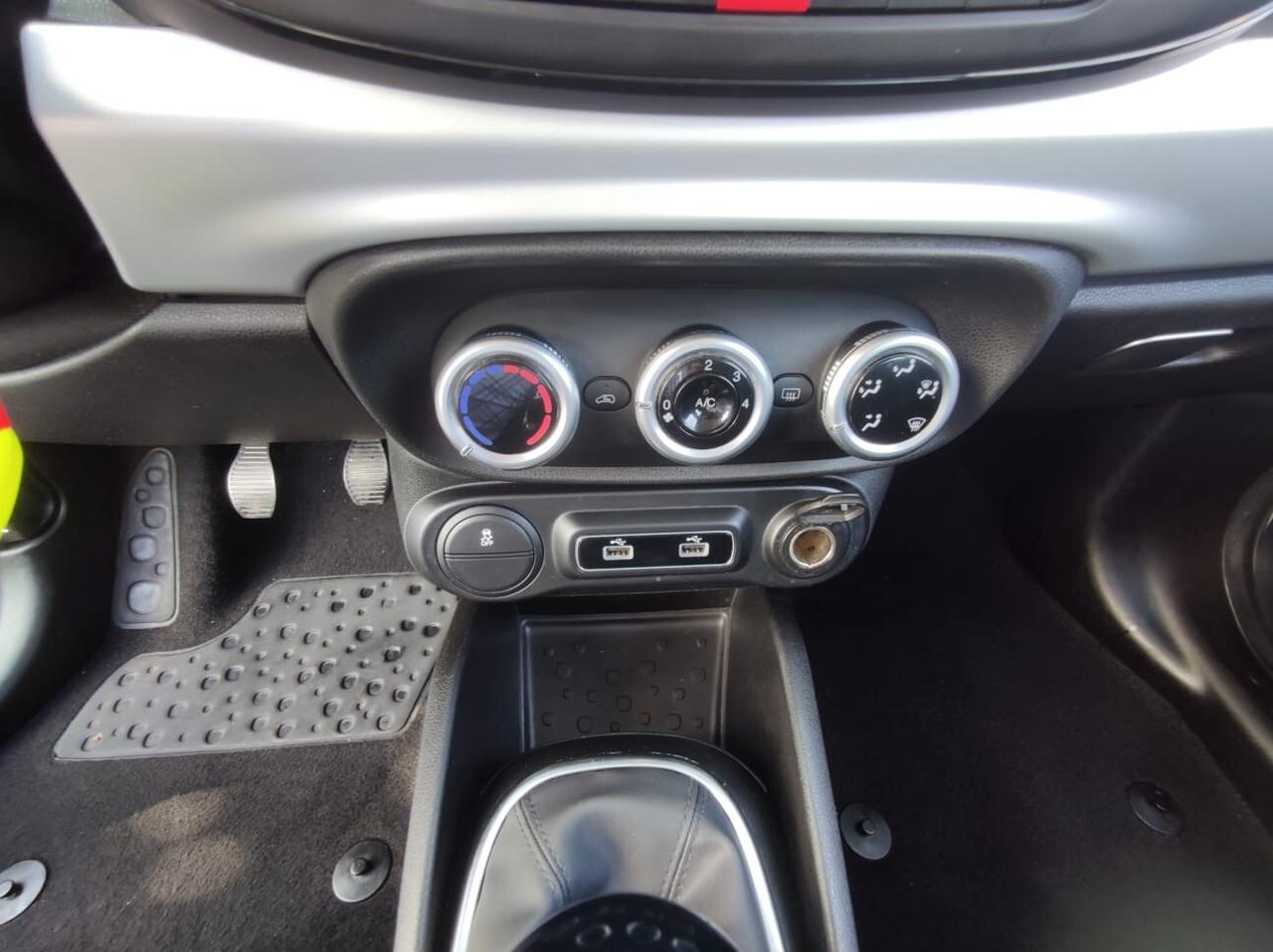 Fiat 500L 1.4 95 CV S&S Connect