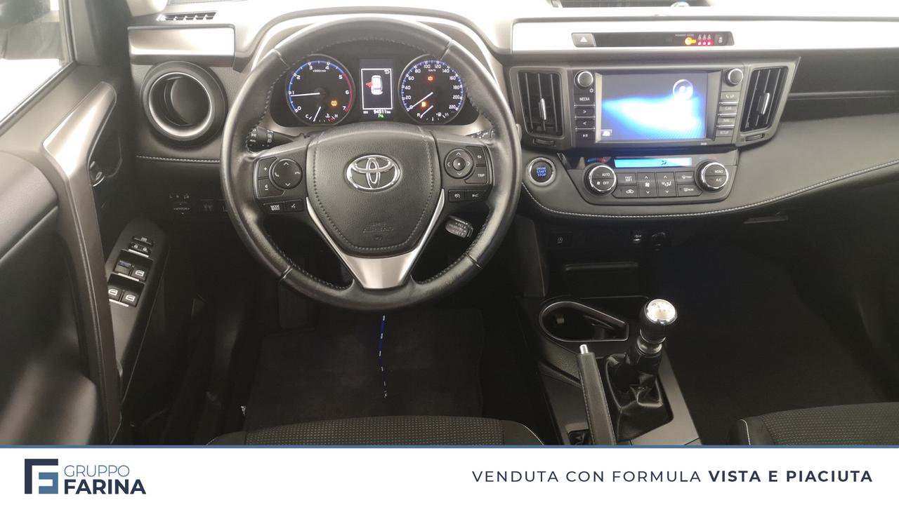 TOYOTA Rav4 IV 2016 - Rav4 2.0 d-4d Lounge 2wd mt