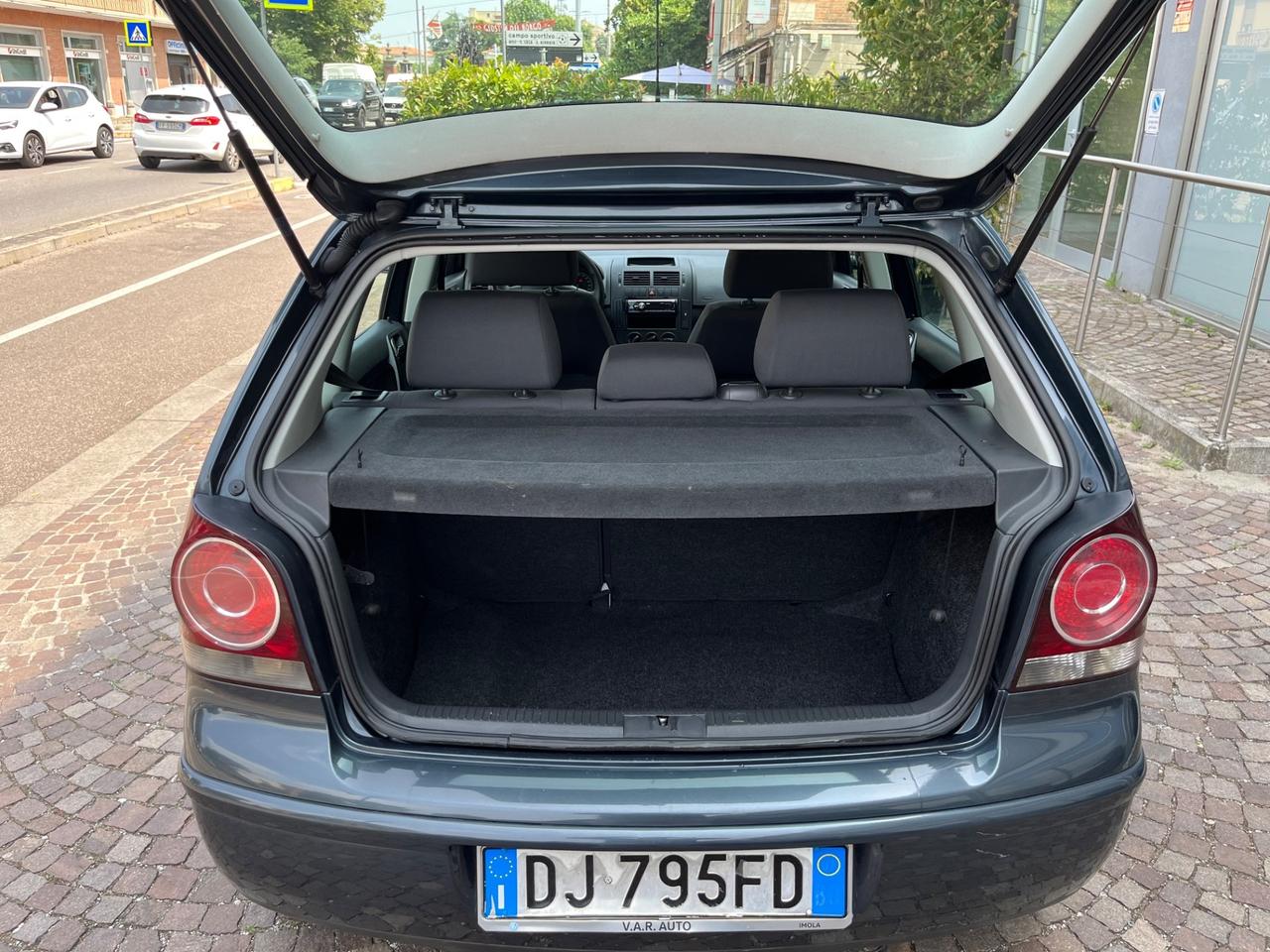 Volkswagen Polo 1.4 80CV 16V 5p. Comfortline BiFuel Gpl