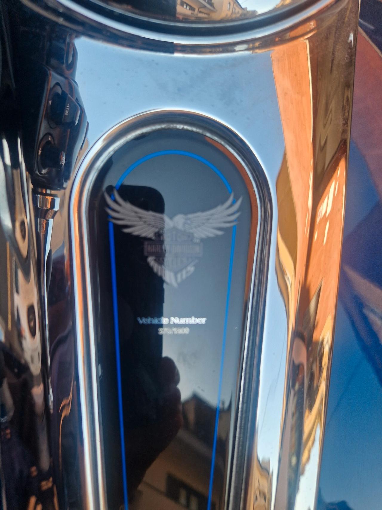 Harley-davidson Street Glide anniversary