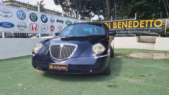 LANCIA Thesis 2.4 JTD Emblema