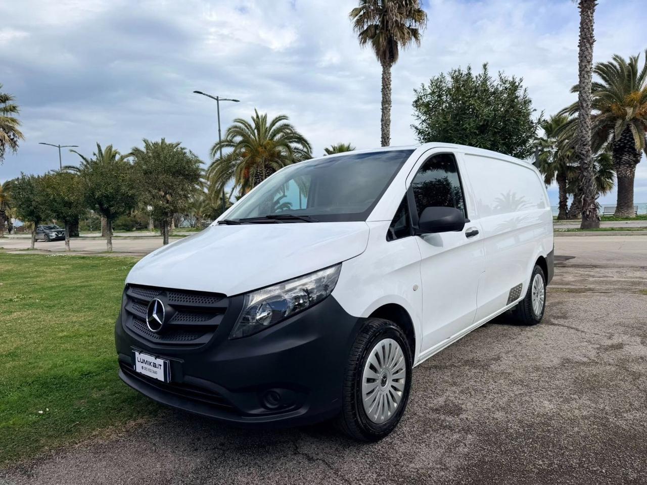 MERCEDES Vito 114 cdi long 4x4 auto E6