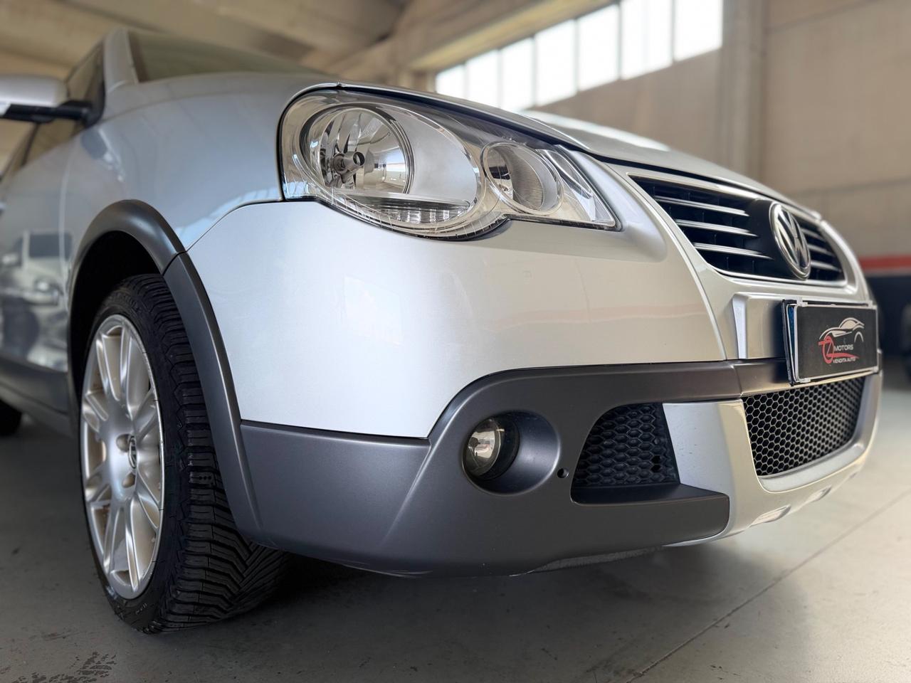 Volkswagen Polo Cross 1.4/80CV 16V NEOPATENTATI