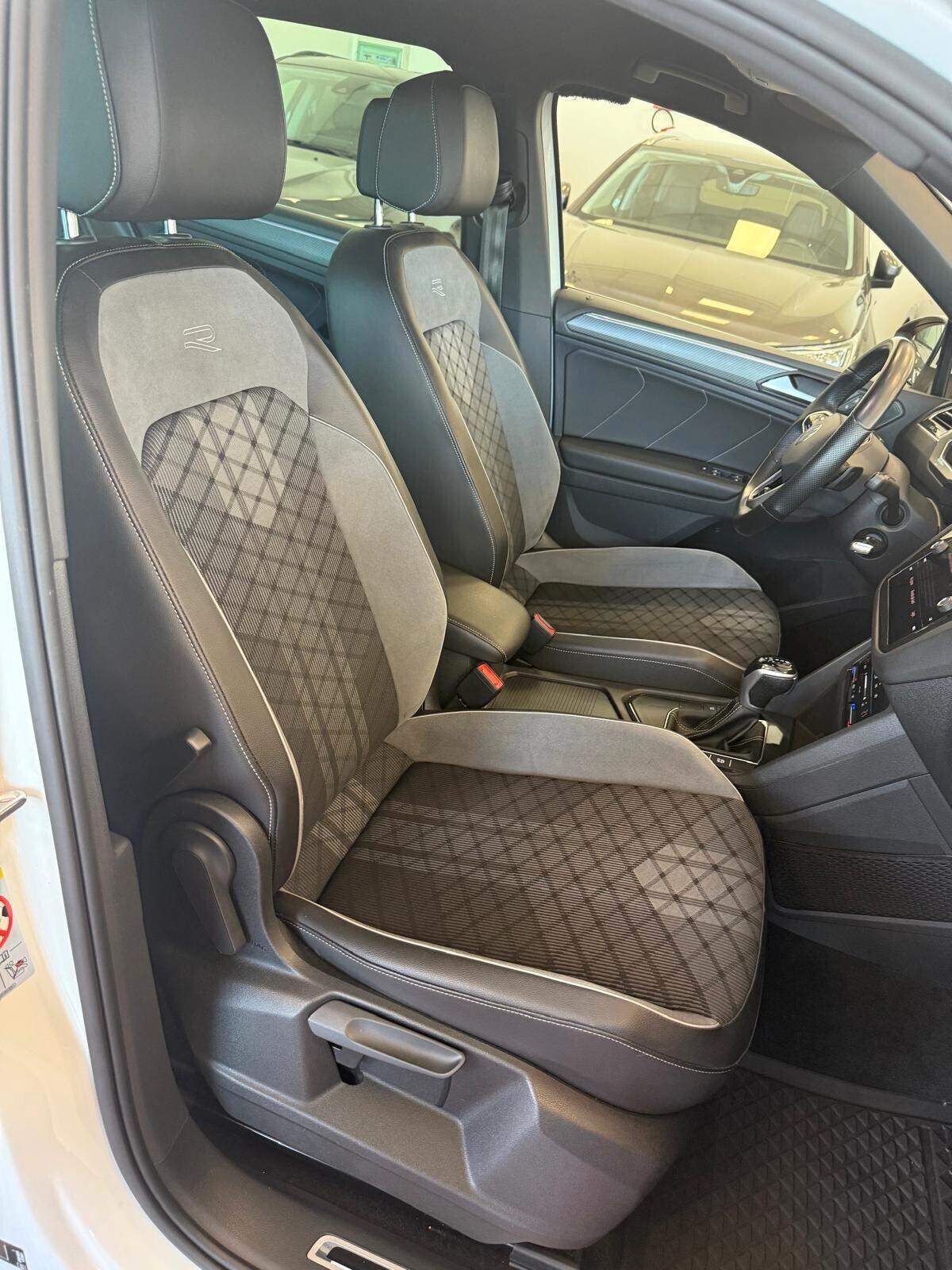 Volkswagen Tiguan 2.0 TDI 150 CV SCR DSG R-Line