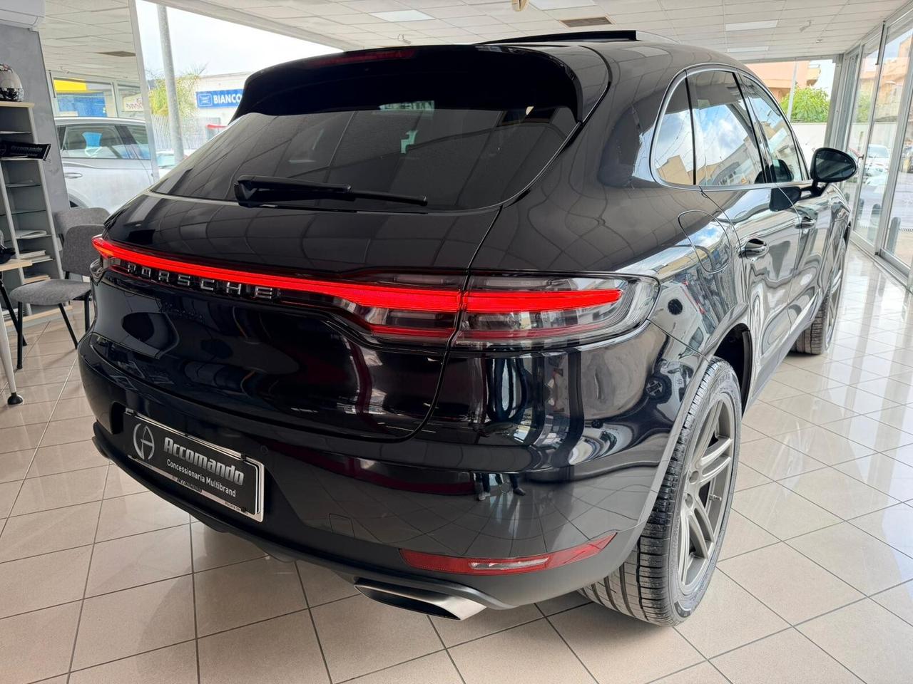 Porsche Macan 2.0 PDK