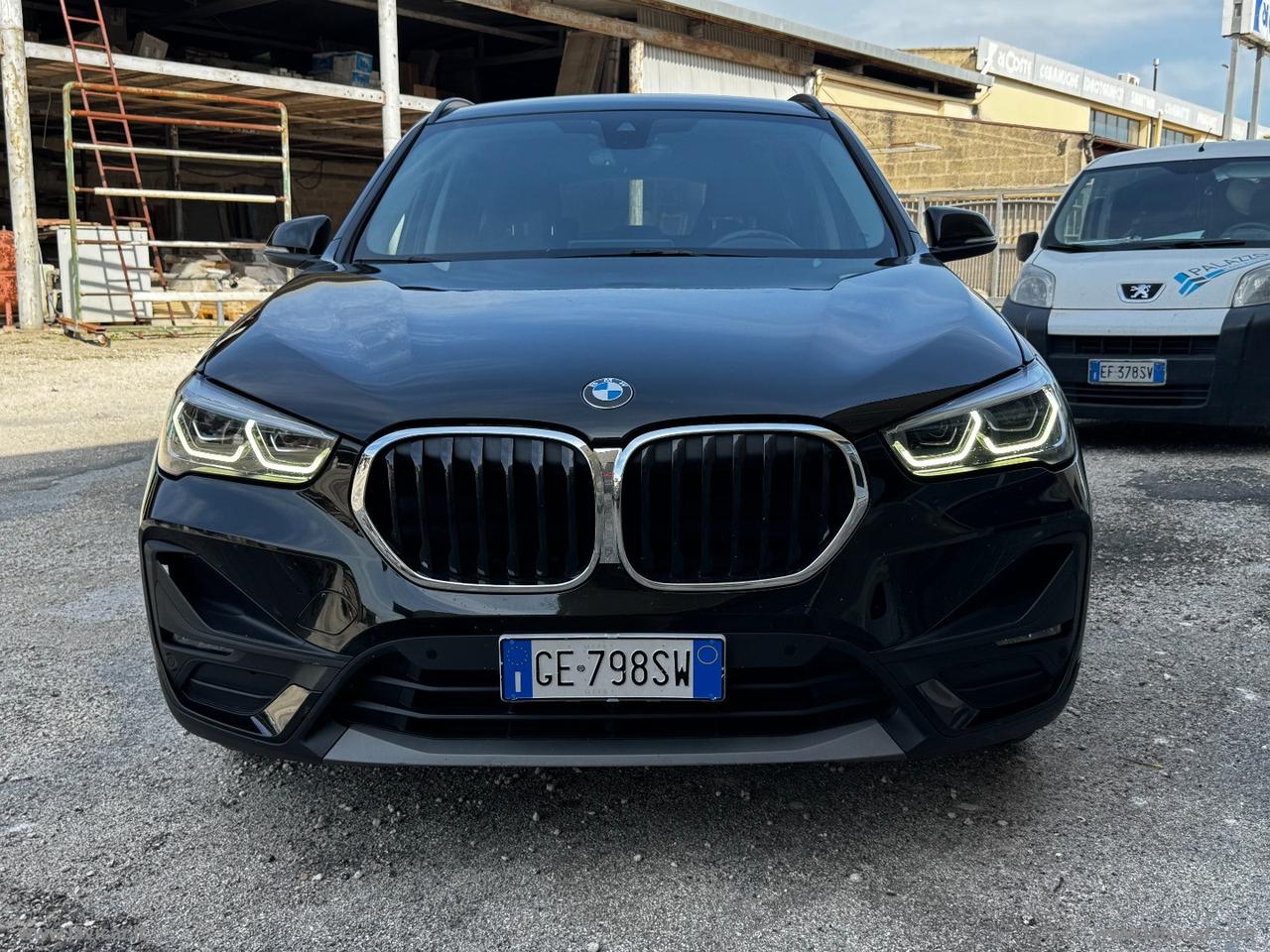 BMW X1 sDrive18d Edition Balance