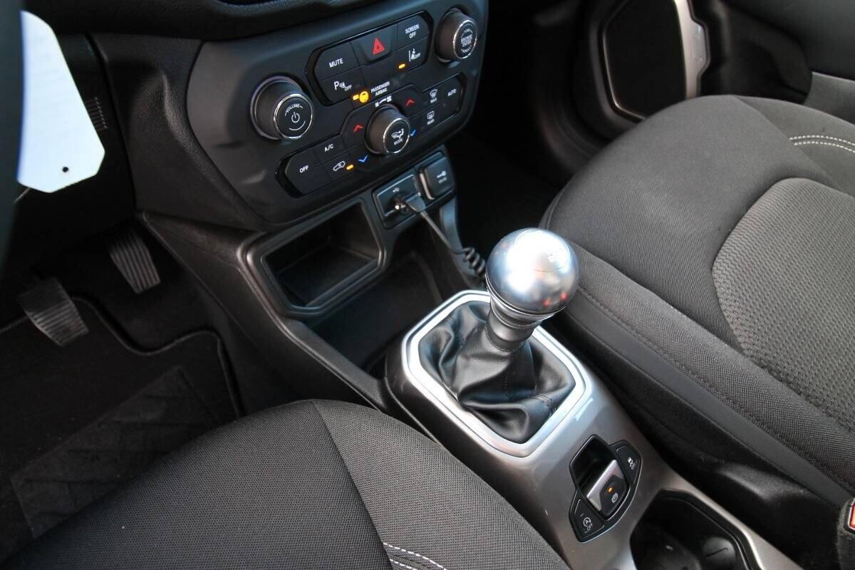 Jeep Renegade 1.0 T3 Limited |74.000km|2021