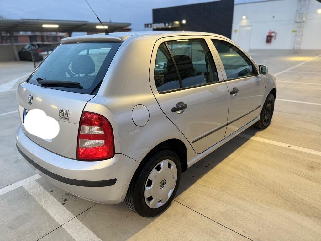 Skoda Fabia 1.2 12V 70CV 5p. Style