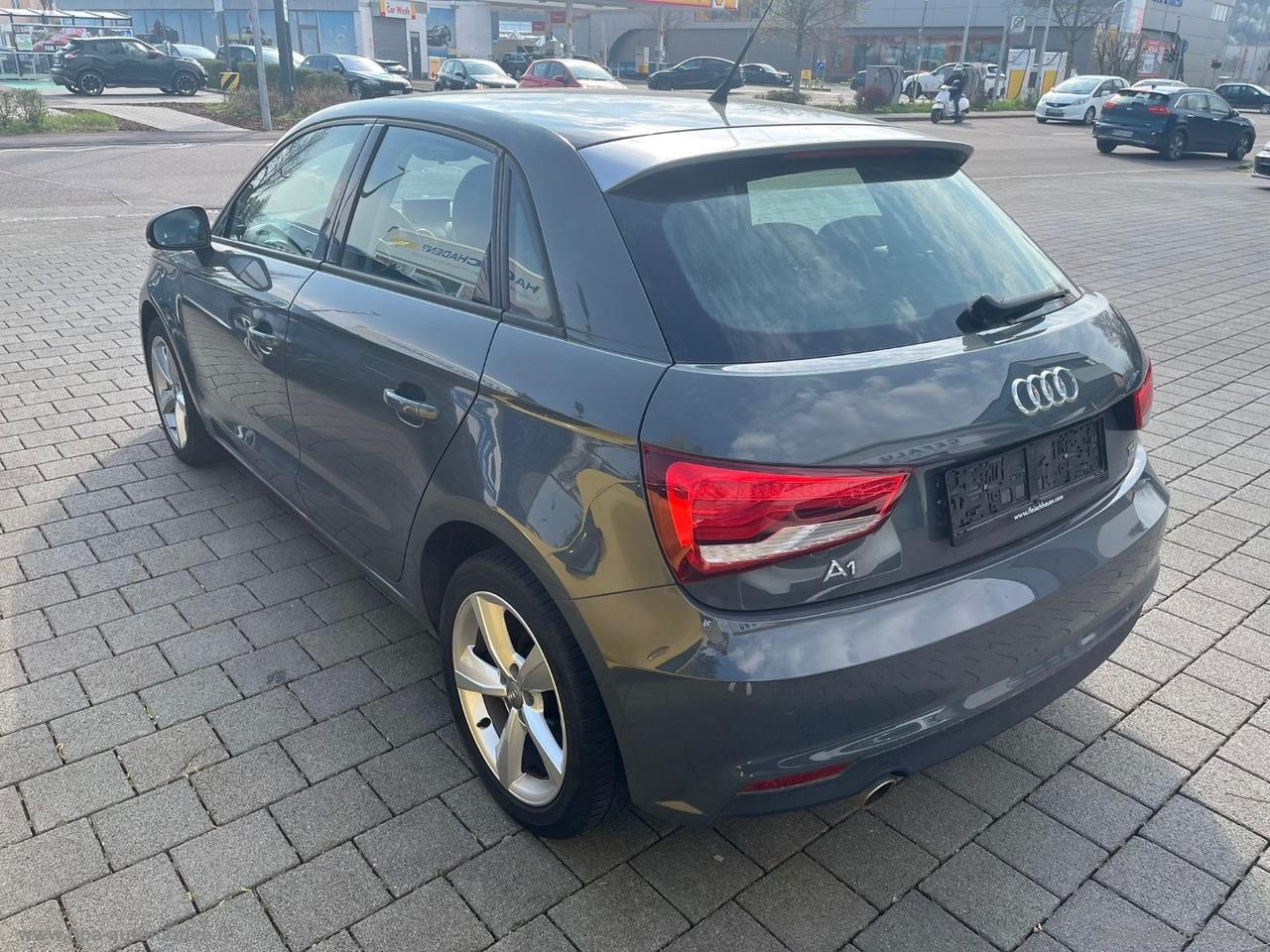 AUDI A1 SPORTBACK 1.4 TDI LED SPORT PLUS