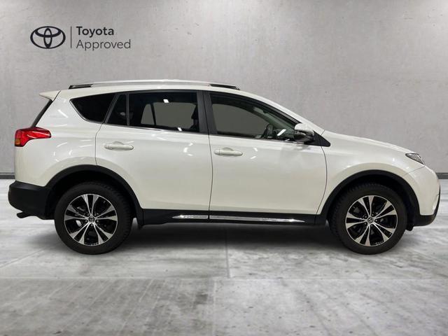TOYOTA RAV 4 RAV4 2.0 D-4D 4WD Style White Ed.