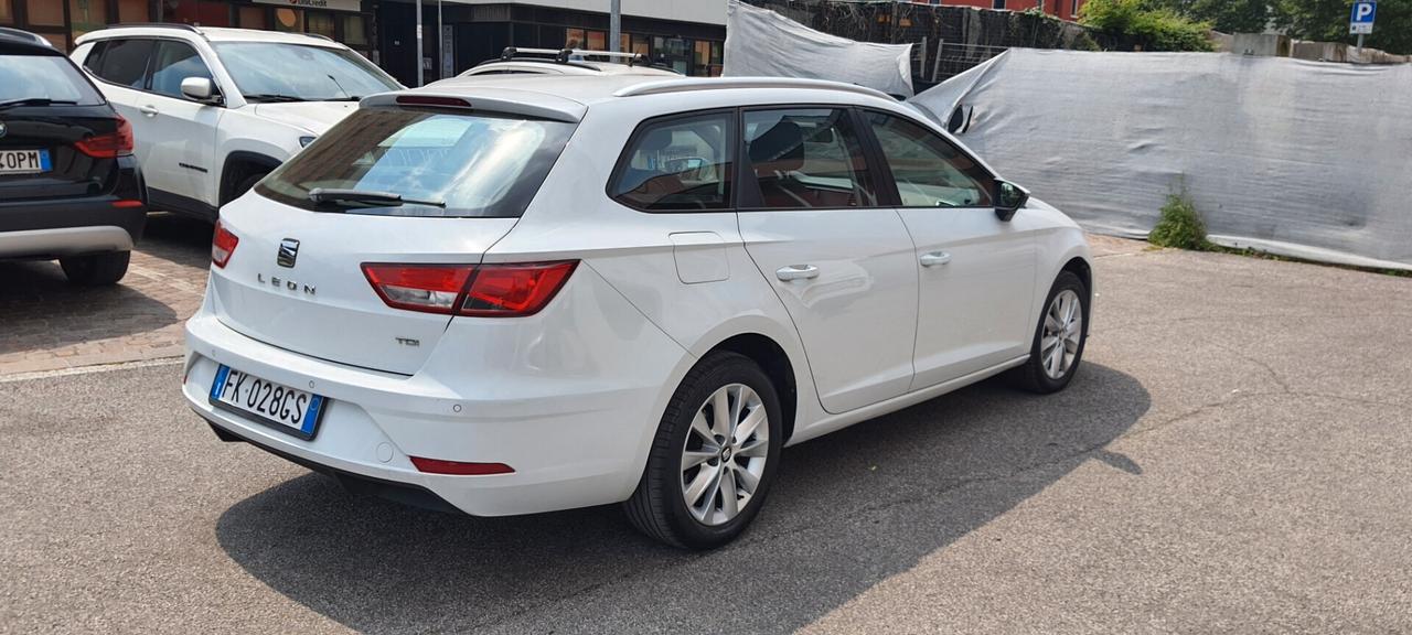 Seat Leon 1.6 TDI 110 CV DSG 5p. Start/Stop Style