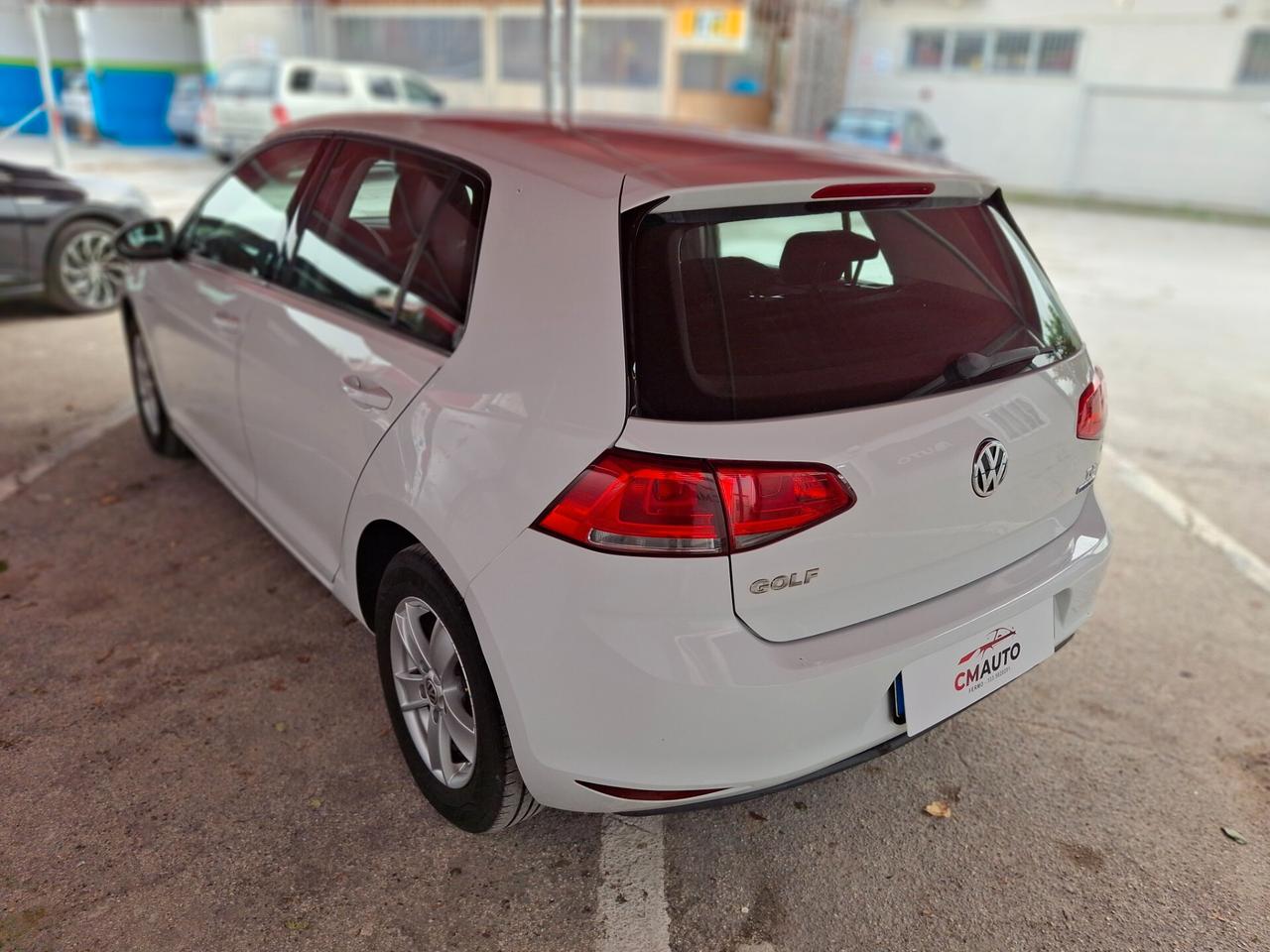 VOLKSWAGEN GOLF 7 METANO DI SERIE