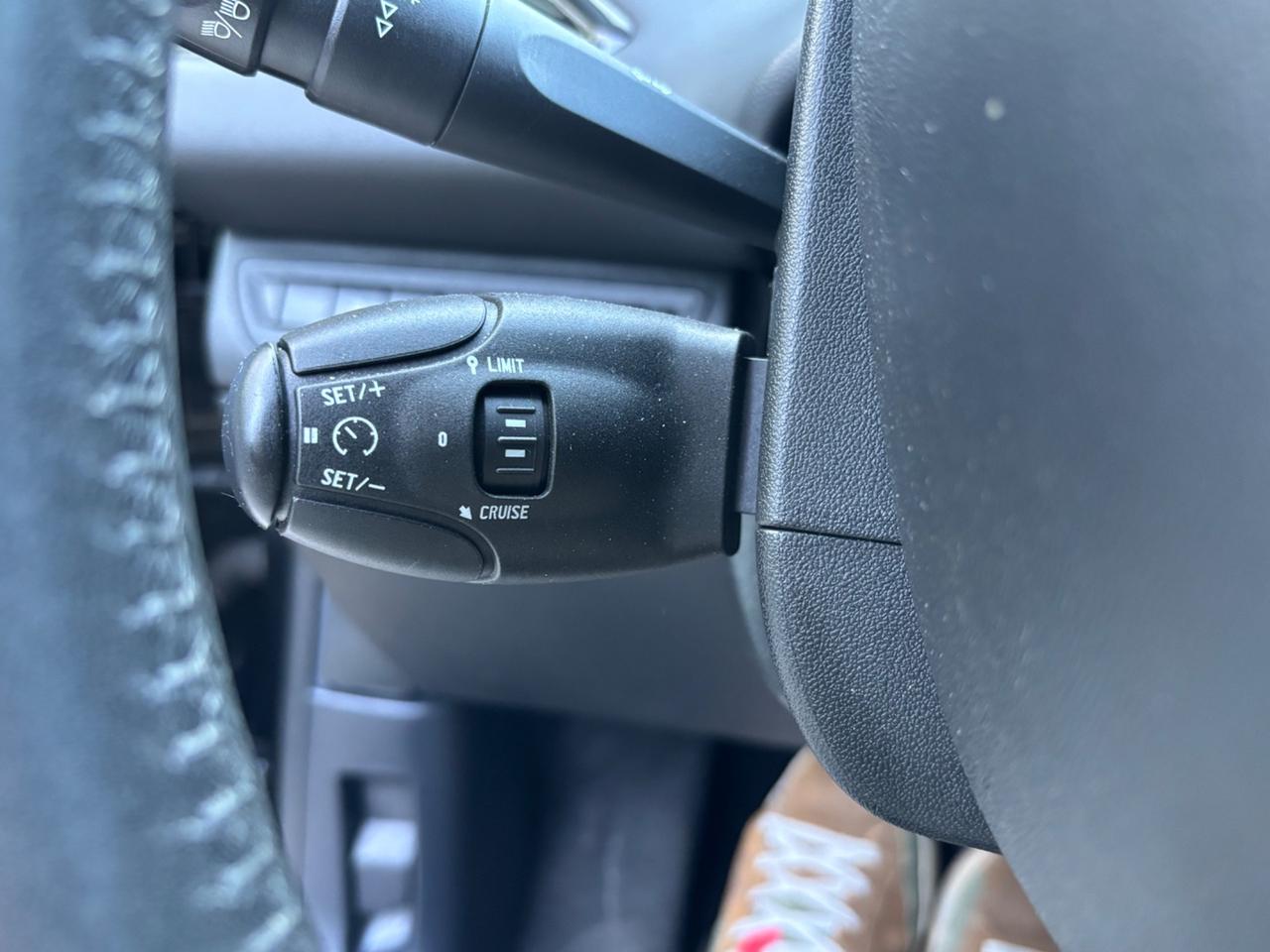 Peugeot 208 1.4 HDi 5 porte Allure OK NEOPATENTATI