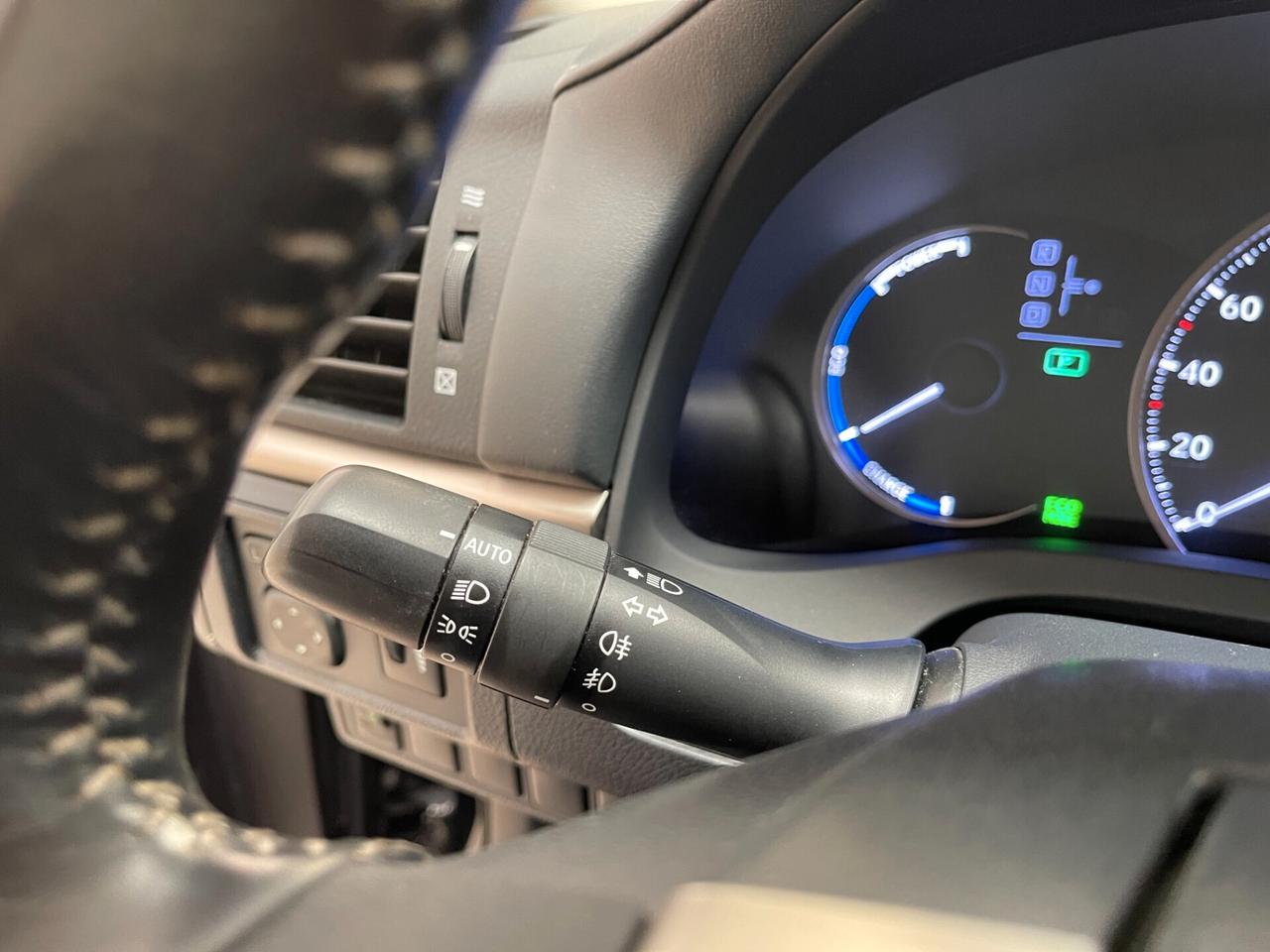 Lexus CT 200h Sport Black Street 1.8 hybrid-Ok Neop-LEGGI SOTTO