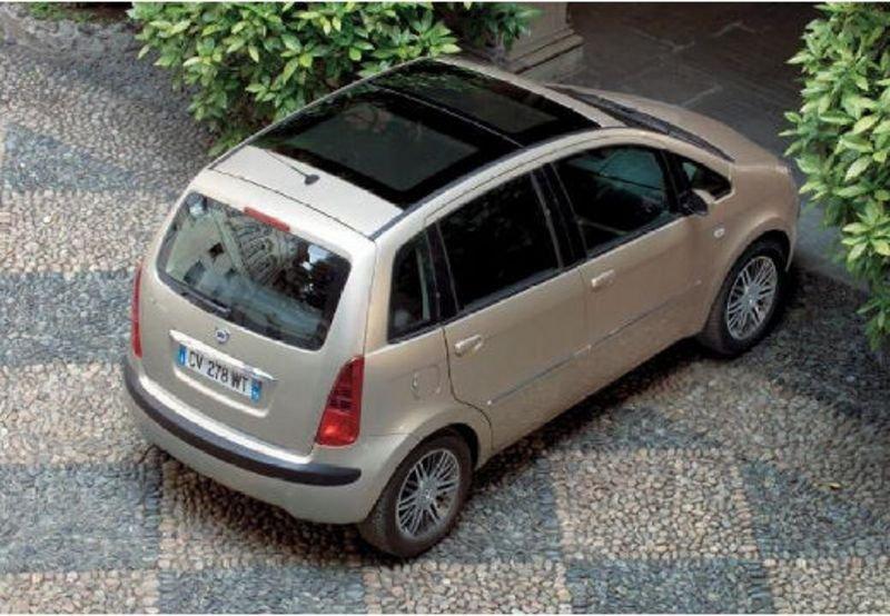 Lancia Musa I 2004 1.9 mjt Oro