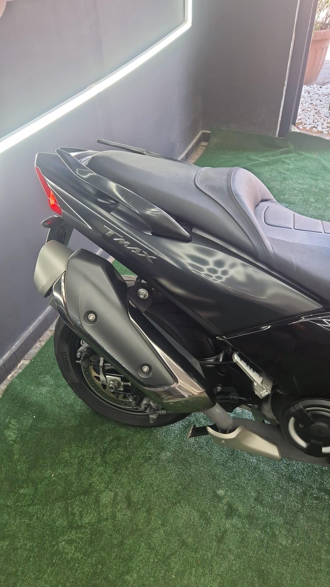 Yamaha TMAX 530