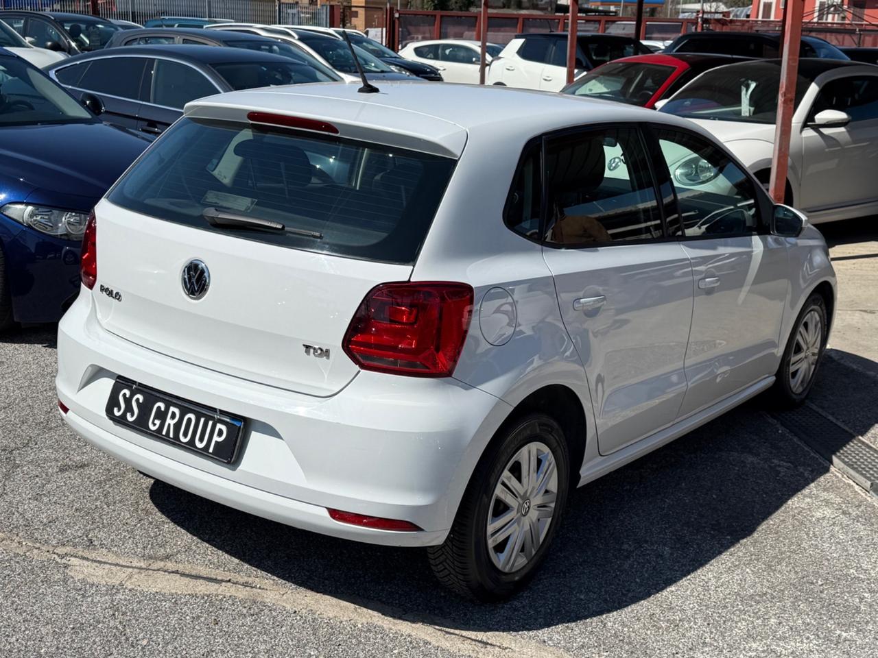 Polo 1.4 TDI- Comfortline-unipro-E6-rate-garanzia