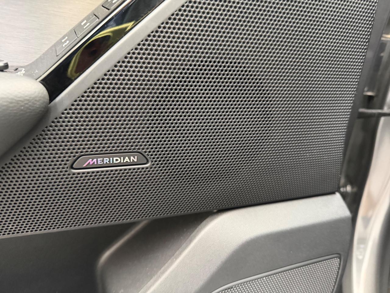 Land Rover Range Velar 2.0D I4 240 CV R-Dynamic SE