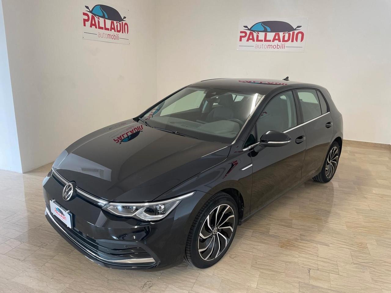 Volkswagen Golf 1.5 eTSI 130 CV EVO ACT DSG Style