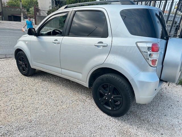 Daihatsu Terios 1.5 2WD B Easy Five/GPL
