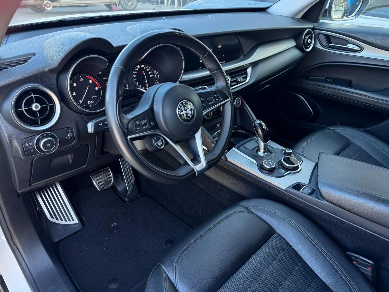 Alfa Romeo Stelvio 2.2 Turbodiesel 190 CV AT8 Q4 Executive