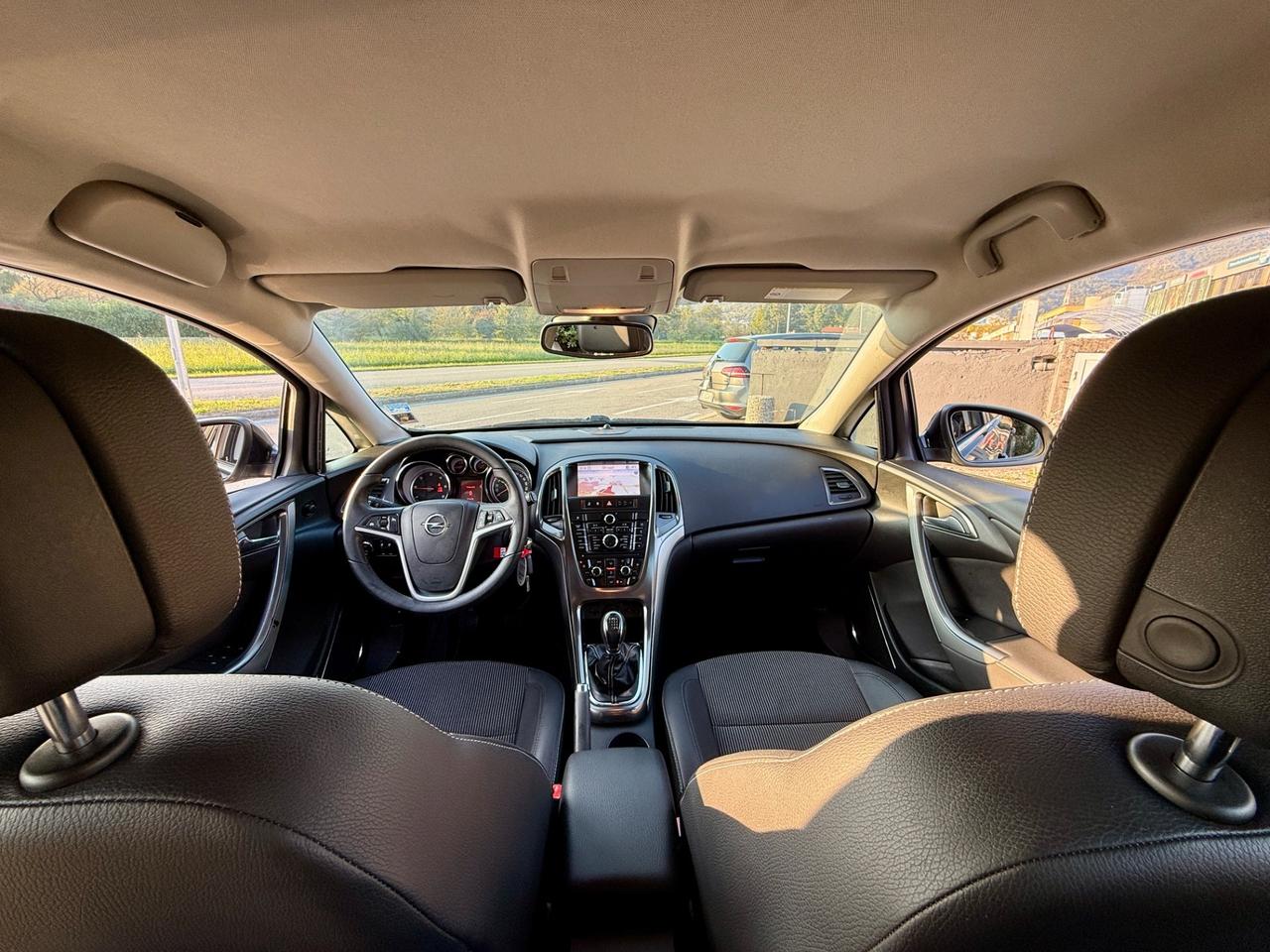 Opel Astra 1.7 CDTI 125CV Sports Tourer Cosmo