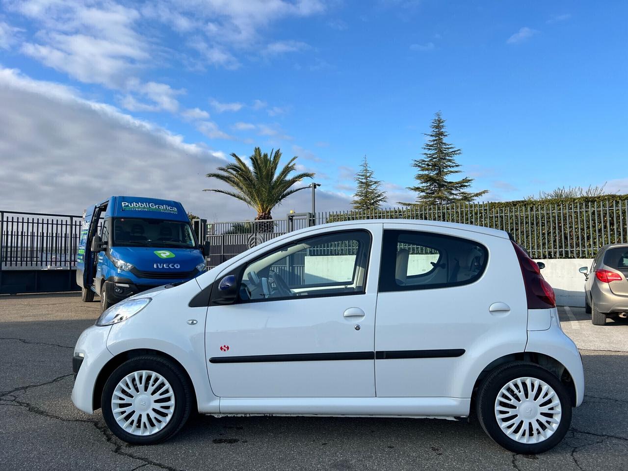 Peugeot 107 1.0 68CV 5p. SUPERGA - 2012