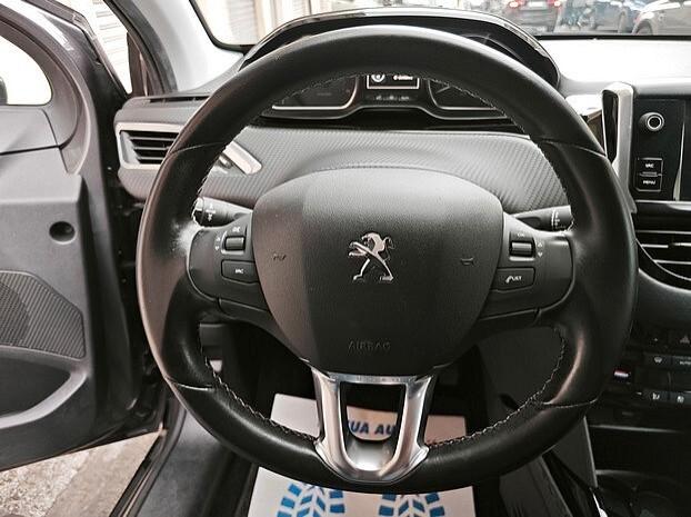 PEUGEOT 2008 1.6 HDi 100 cv *89.000 KM* - 2017