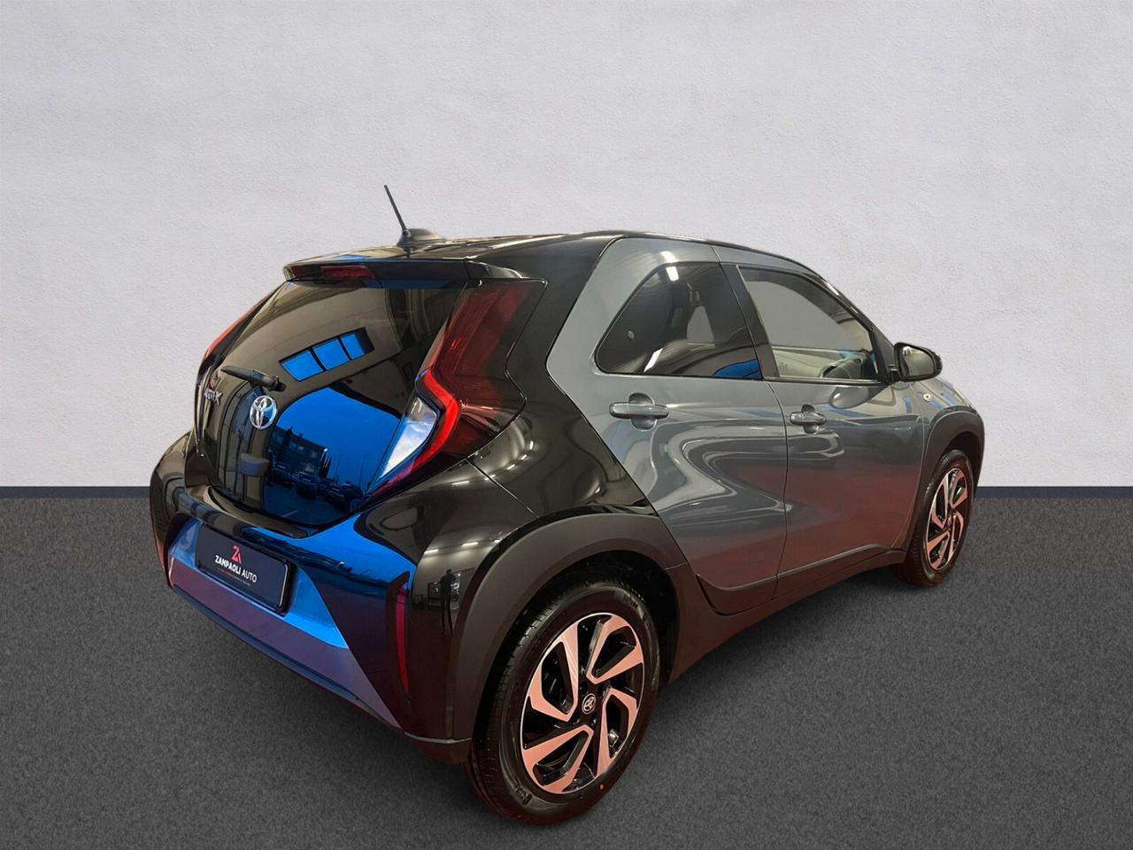 Toyota Aygo X 1.0 VVT-i 72 CV 5 porte Trend S-CVT | €278 al mese