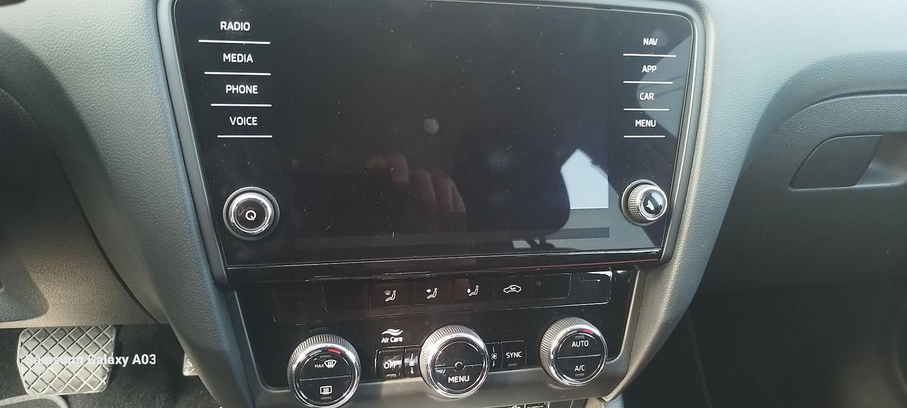 Skoda Octavia 1.6 TDI CR 115 CV DSG Wagon Style