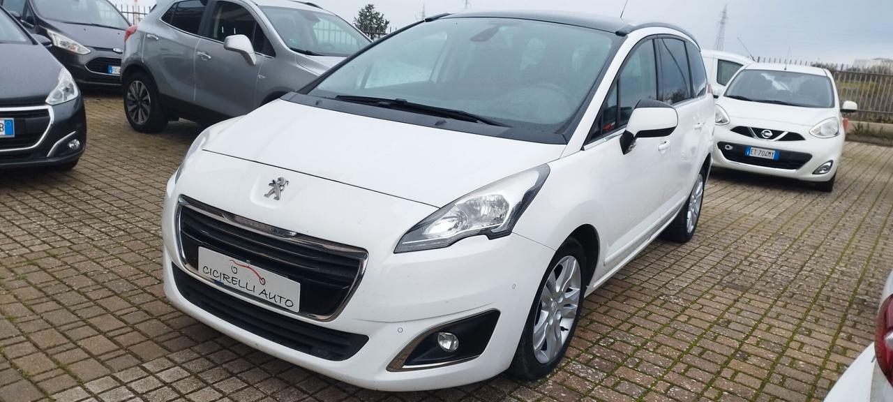 Peugeot 5008 1.6 e-HDi 115CV Stop&Start ETG6 Allure