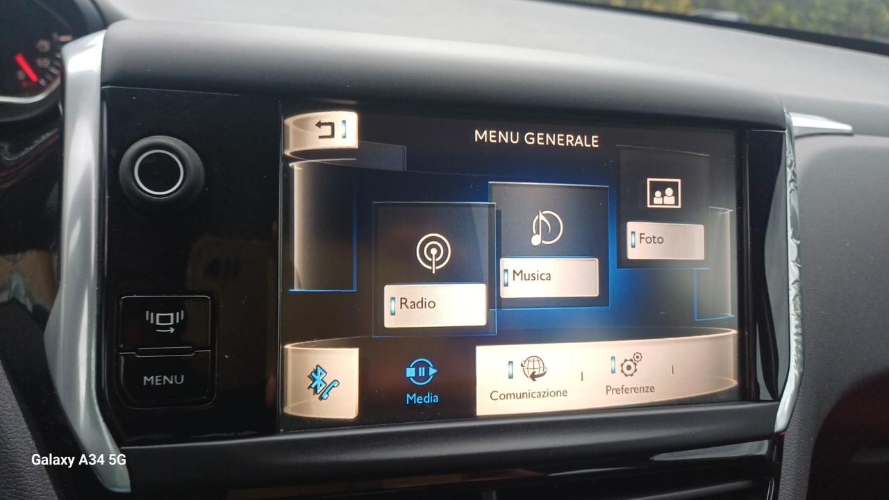 Peugeot 208 1.4 HDi 68 CV 5 porte Active