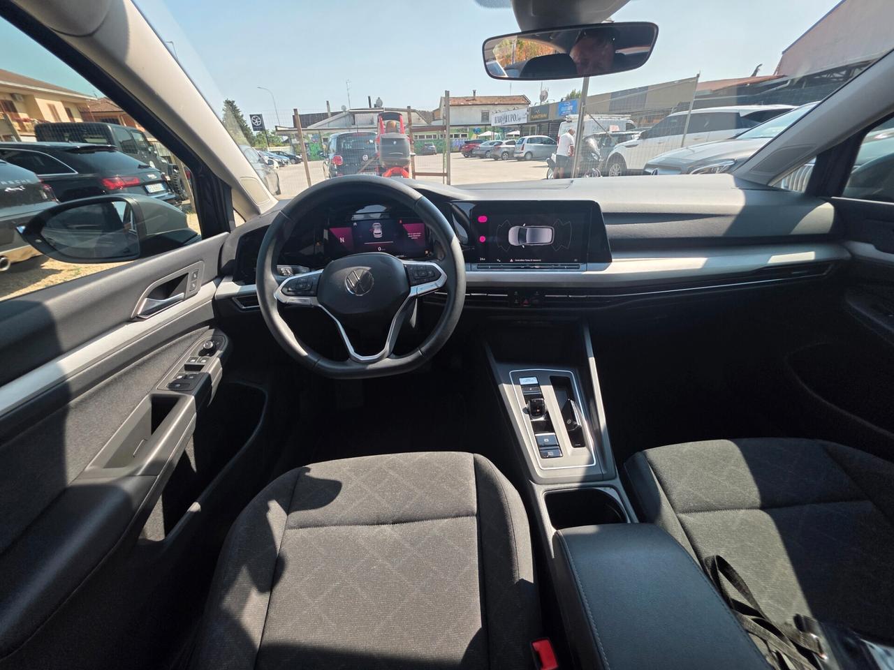 Volkswagen Golf 1.0 eTSI EVO DSG Life