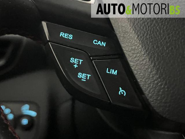 FORD Kuga 1.5 EcoBoost 120 CV S&S 2WD ST-Line