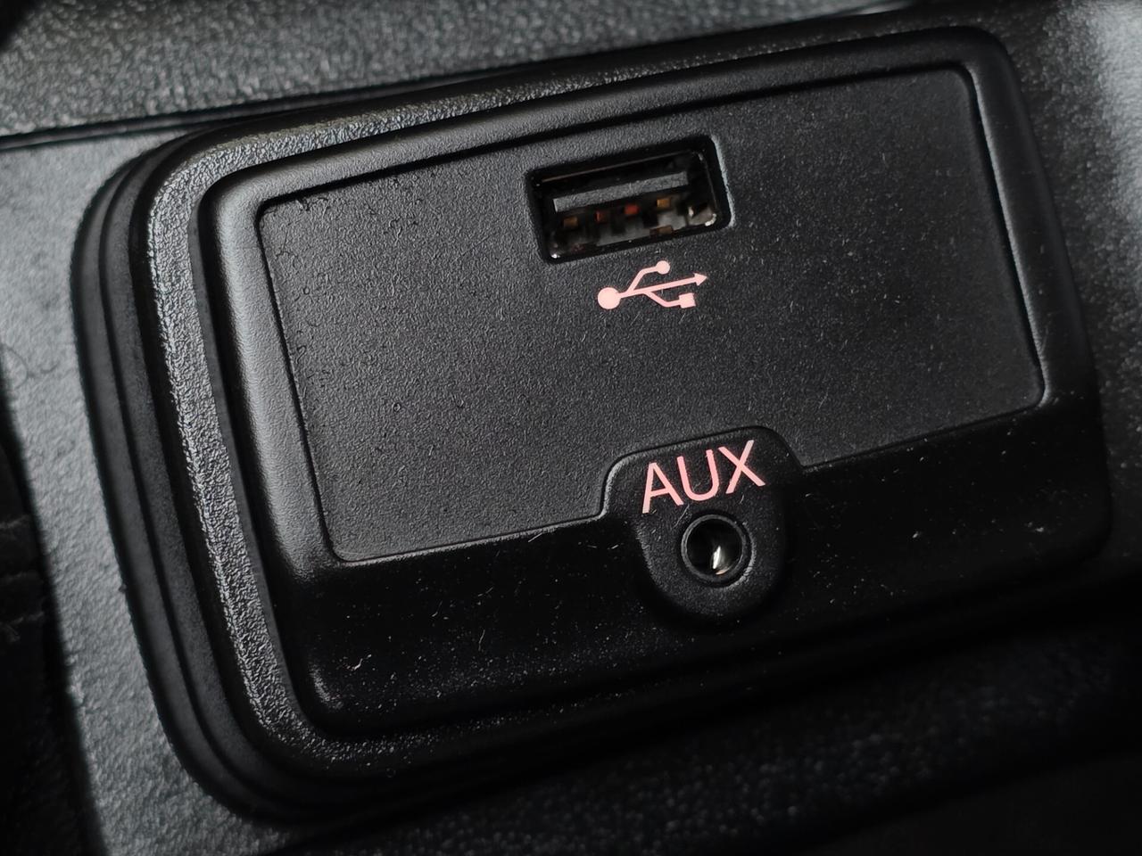 Alfa Romeo MiTo 1.4 SPORT 70 CV 2014 EURO 67000 KM