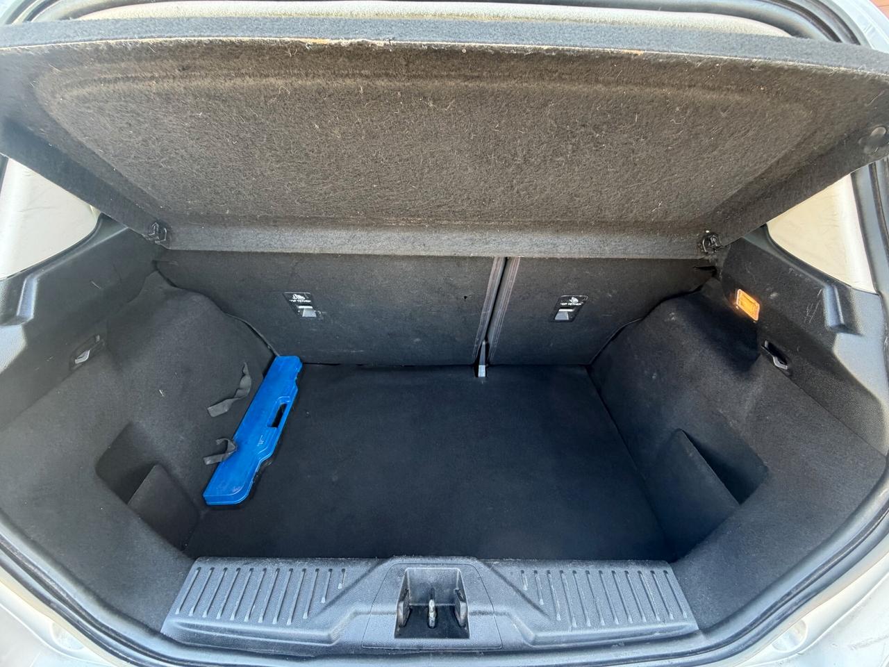 FORD Fiesta 1.5 TDCi 5porte UNIPRO' NEOPATENTATI